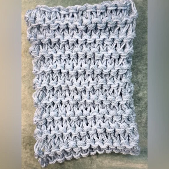 Handmade Hand Crafted Knit Cowl blue - Picture 2 of 2